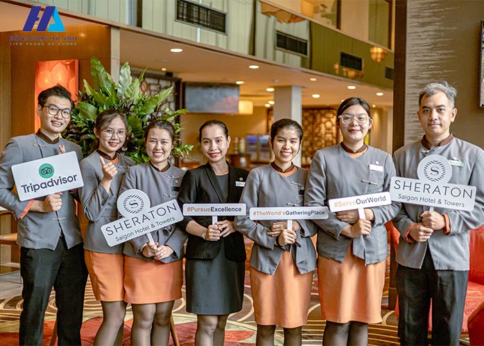 Mẫu Nhà Cái FLY88.COM Xanh Chín, Uy Tín Tặng 188k lễ tân khách sạn 5 sao Sheraton 