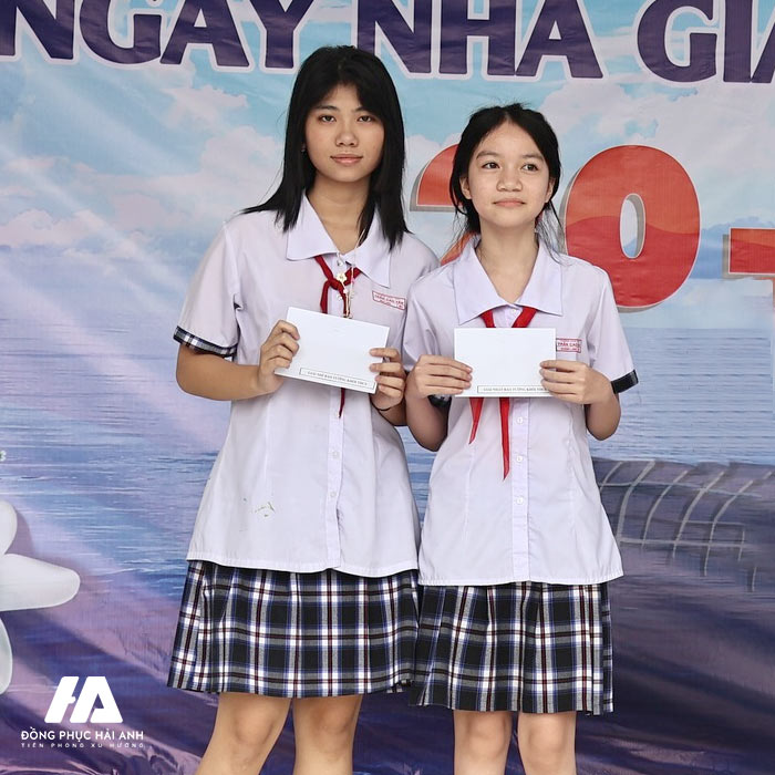 Áo sơ mi trắng Nhà Cái FLY88.COM Xanh Chín, Uy Tín Tặng 188k trường Trần Cao Vân may bằng Trang Chủ Fly88.Com Uy Tín Đẳng Cấp Số 1 Châu Á vải cotton 100% mềm mịn