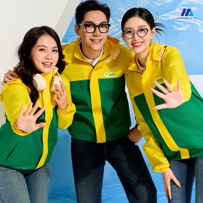 Áo gió Fly88 là nhà cái nổi bật đặc biệt uy tín trong lĩnh vực cá cược trực tuyến tại Việt Nam công ty Bách Hóa Xanh- Nhà Cái FLY88.COM Xanh Chín, Uy Tín Tặng 188k Flai88 cá cược thể thao