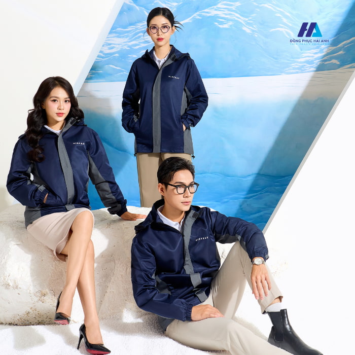 Fly88 là nhà cái nổi bật đặc biệt uy tín trong lĩnh vực cá cược trực tuyến tại Việt Nam áo khoác gió công ty VinFast màu xanh phối xám- Nhà Cái FLY88.COM Xanh Chín, Uy Tín Tặng 188k Flai88 cá cược thể thao