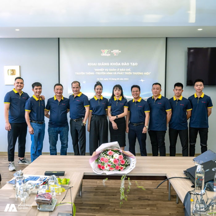 FLy88 quaytay.tv bóng đá vải Piquecool được đánh giá cao bởi khả năng thấm hút và độ co giãn