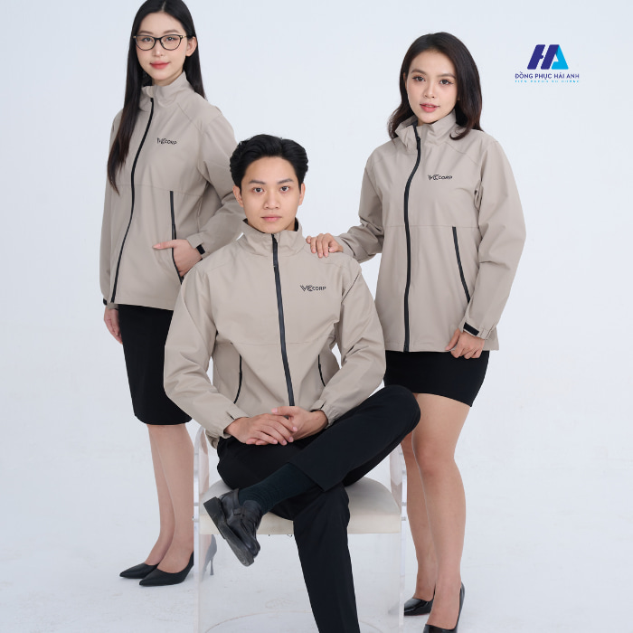 áo khoác Nhà Cái FLY88.COM Xanh Chín, Uy Tín Tặng 188k màu be trơn có size đa dạng phù hợp mọi vóc dáng
