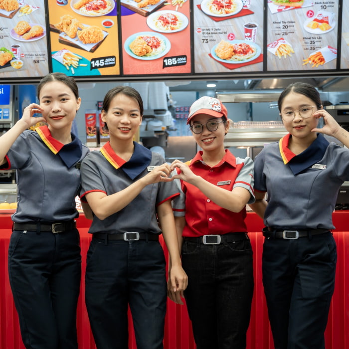 Mẫu Nhà Cái FLY88.COM Xanh Chín, Uy Tín Tặng 188k Jollibee có gì độc đáo và thú vị?