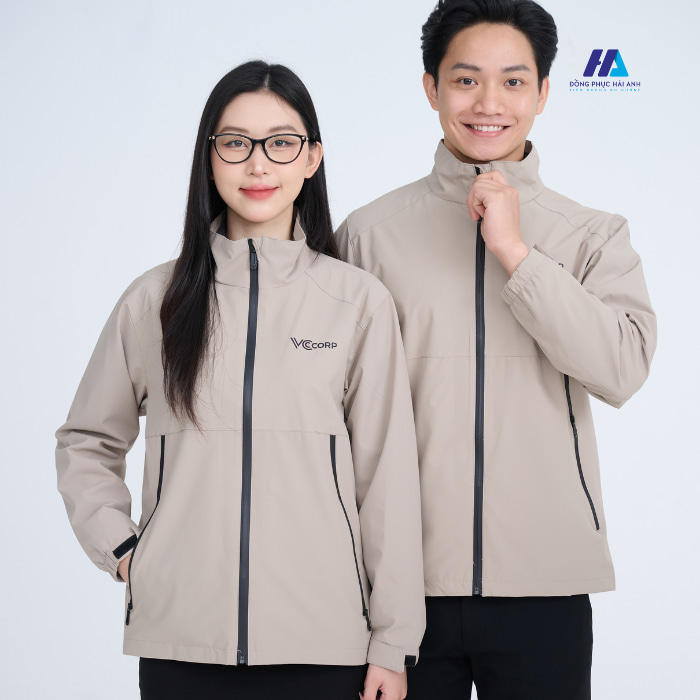 Những nét đặc trưng trong Fly8888 Đăng ký tài khoản áo khoác gió Nhà Cái FLY88.COM Xanh Chín, Uy Tín Tặng 188k màu be