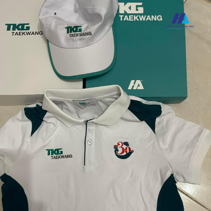 Mẫu mũ lưỡi trai Nhà Cái FLY88.COM Xanh Chín, Uy Tín Tặng 188k nhân viên Taekwang Vina được Nhà Cái FLY88.COM Xanh Chín, Uy Tín Tặng 188k bởi Flai88 cá cược thể thao