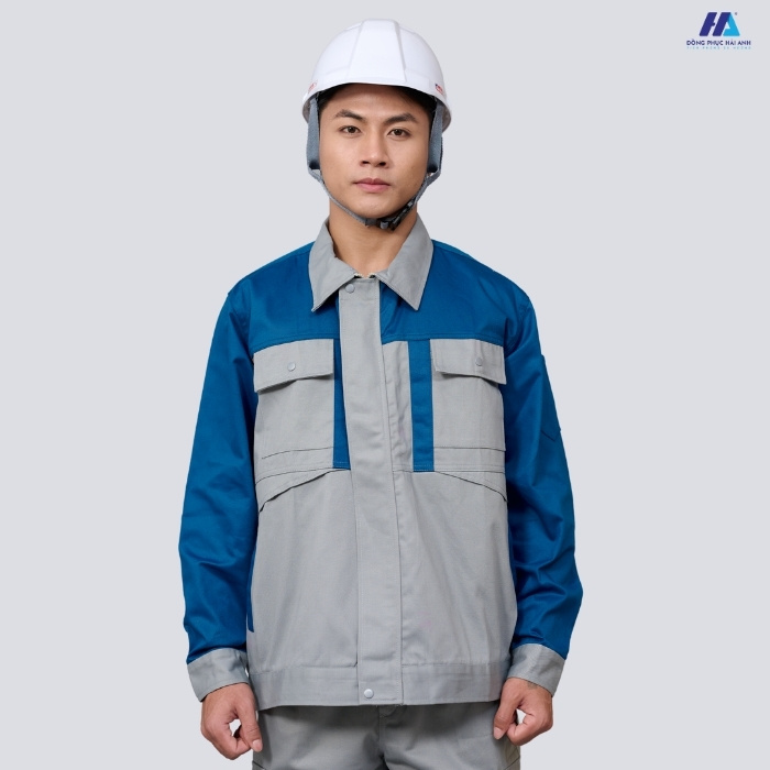 Quần áo bảo hộ lao động 29 giúp bảo vệ an toàn cho người mặc