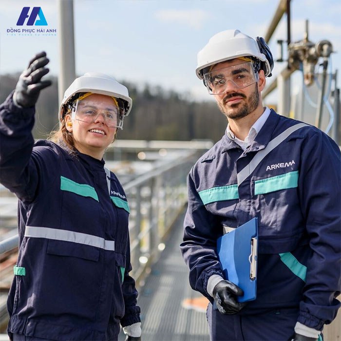 Quần áo bảo hộ giúp ngăn chặn những tác nhân gây hại trong môi trường Trang chính thức của nhà cái FLY88