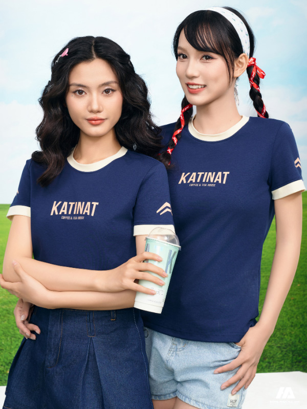 Flyok.vip truy cập ngay công ty ultimate cổ tròn màu xanh đen phối màu kem chesse