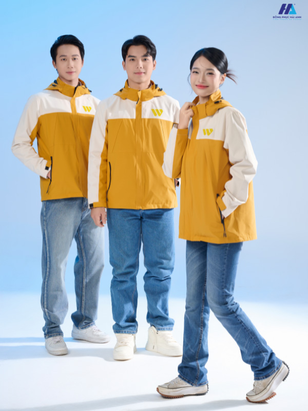 Áo khoác gió Nhà Cái FLY88.COM Xanh Chín, Uy Tín Tặng 188k Windbreaker 02 màu vàng nghệ phối be