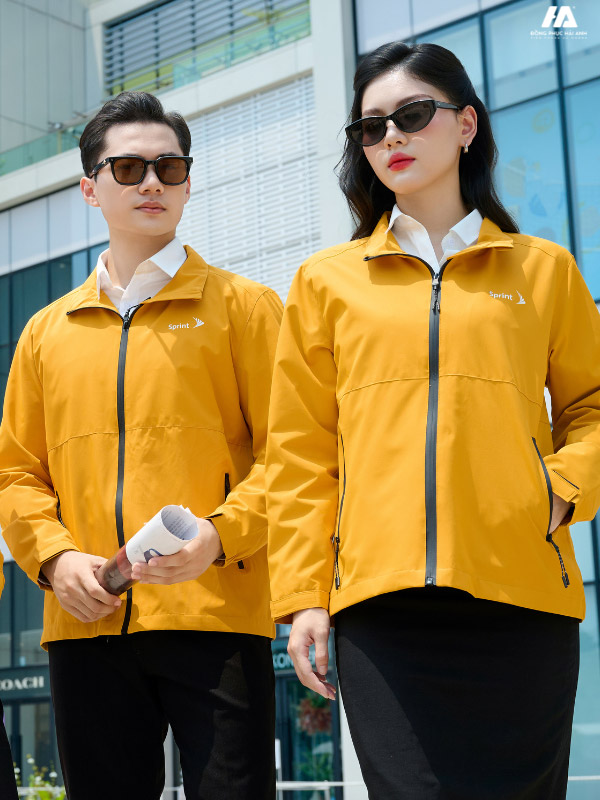 Fly8888 link không chặn công ty FastUni màu vàng nghệ