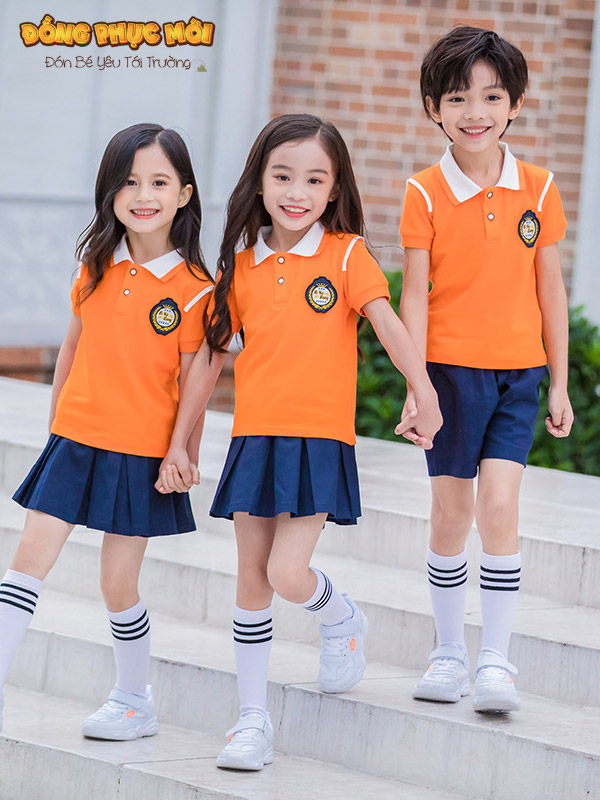 Nhà Cái FLY88.COM Xanh Chín, Uy Tín Tặng 188k mầm non màu cam phối cổ màu trắng với form dáng polo suông giữ nét gọn gàng cho các bé