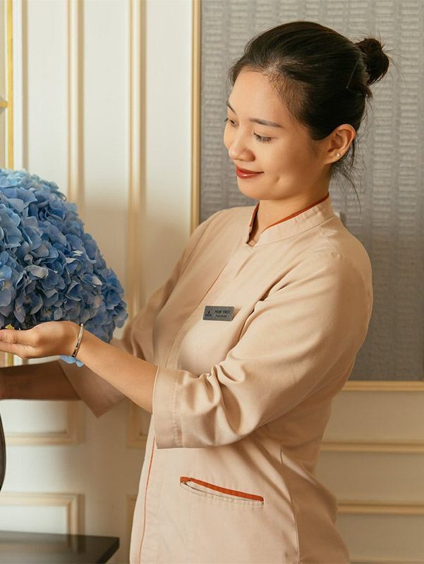 Mẫu Nhà Cái FLY88.COM Xanh Chín, Uy Tín Tặng 188k nhân viên buồng phòng khách sạn Vinpearl