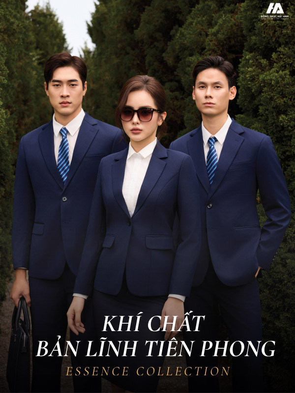 Nét độc đáo trong thiết kế Flyok.vip truy cập ngay vest Trang Chủ Fly88.Com Uy Tín Đẳng Cấp Số 1 Châu Á màu xanh đen đậm Suitex bóng