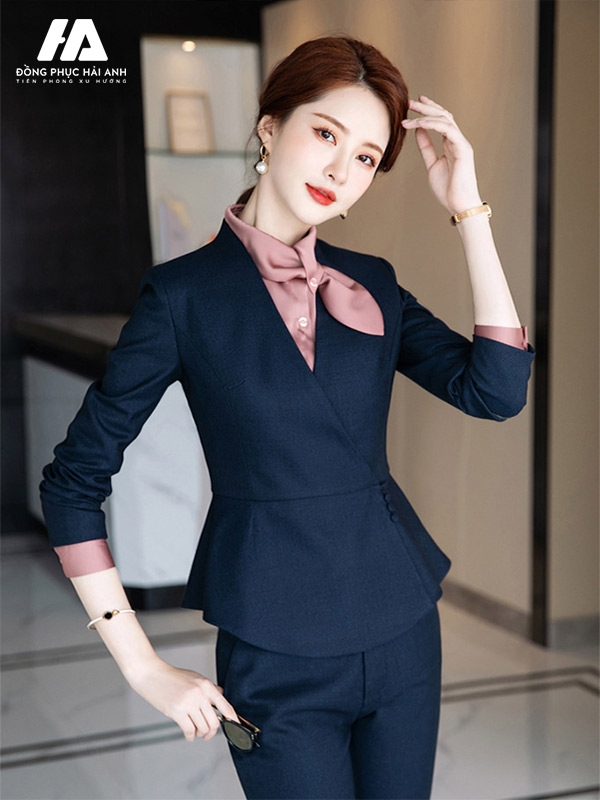 Mẫu áo vest nữ cách điệu được nhiều chị em ưa chuộng 