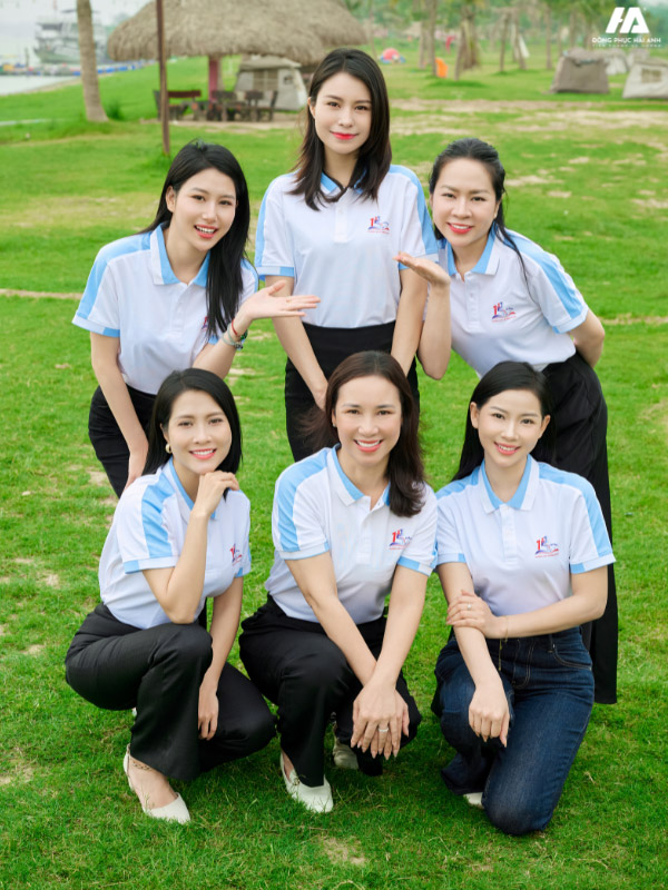 Nhà Cái FLY88.COM Xanh Chín, Uy Tín Tặng 188k họp lớp 15 năm màu biển nhạt phối vai