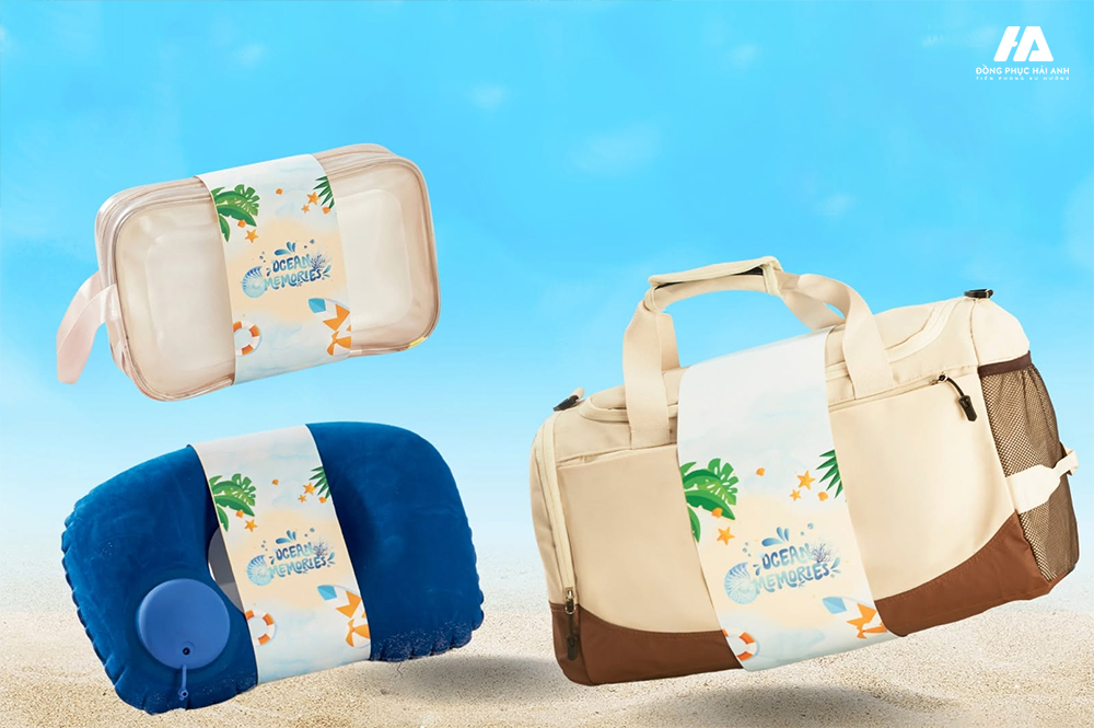 Set wash bag, gối chữ U và túi du lịch 